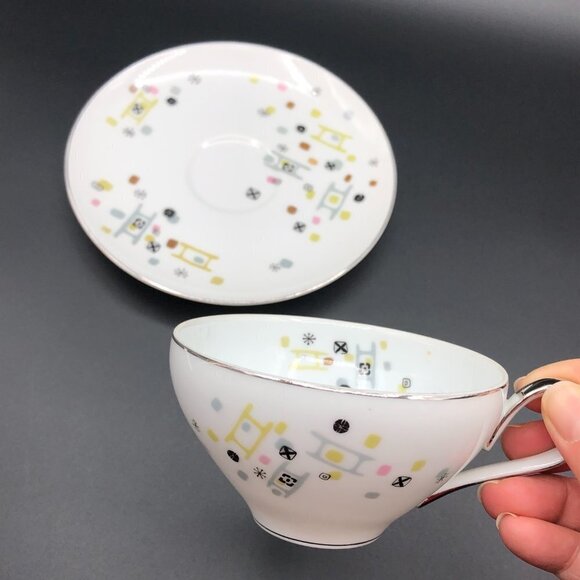 Vintage Tea Cup Saucer Set 50s Frolic pattern Mid Century Atomic Dinnerware - Picture 8 of 10
